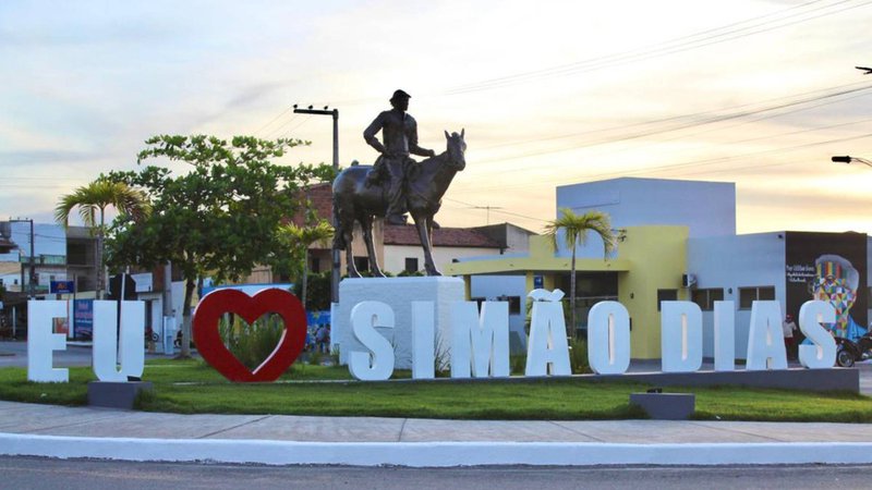 Prefeitura de Simão Dias promove leilão de veículos e sucatas