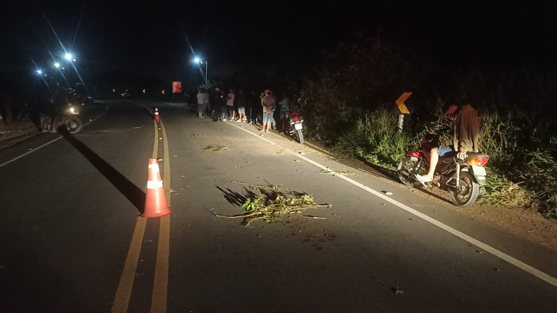 Condutor morre após perder controle de veículo em Umbaúba | Sergipe