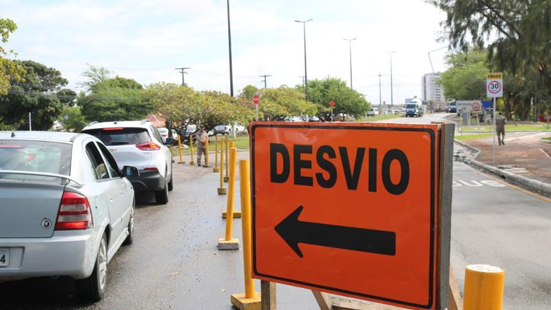 Mais uma etapa de concretagem bloqueia trânsito na ponte sobre o Rio Poxim