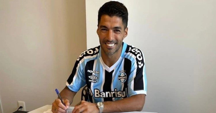 Luis Suárez é o novo jogador do Grêmio