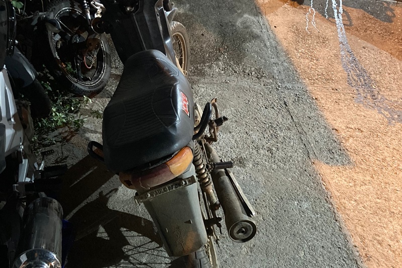 PM apreende motocicleta com adulteração no chassis em Canindé de São Francisco