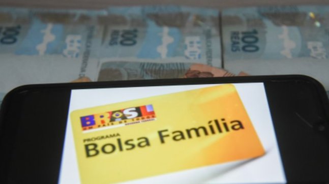 Bolsa Família vai ter valor extra para famílias maiores