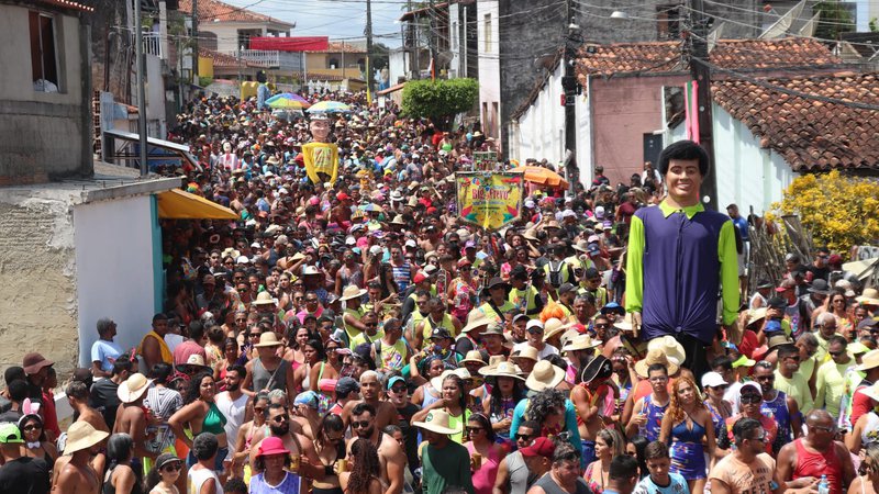 Confira a programação de carnaval nesta segunda-feira (20)