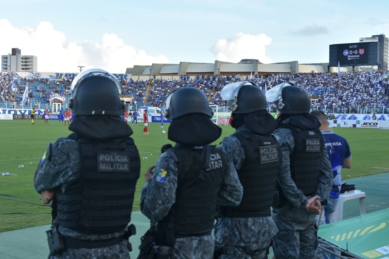 Polícia Militar garante a paz e a tranquilidade no jogo entre Confiança e Sergipe