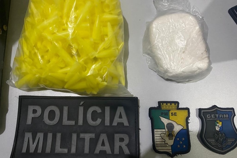 Polícia Militar prende homem por tráfico de drogas na Zona Oeste de Aracaju