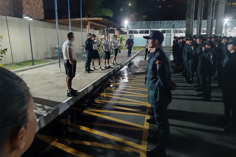 Polícia Militar promove solenidade interna de mudança de uniforme para os alunos do CFO