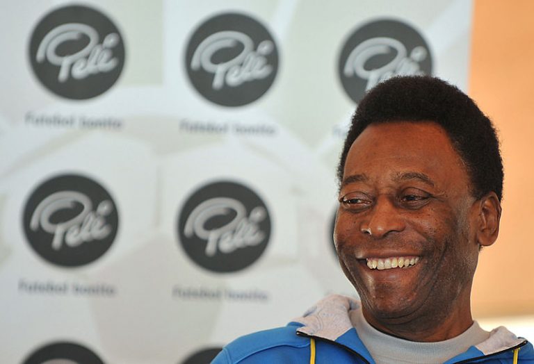 Projetos inscrevem o nome de Pelé no Livro dos Heróis e Heroínas da Pátria