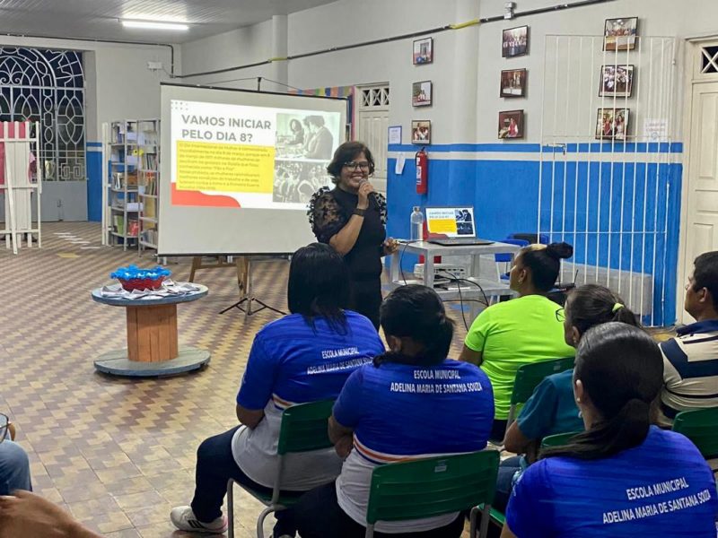 Escola Municipal Adelina Maria, localizada em Lagarto, realiza Jornada de Qualificação Profissional para a EJA