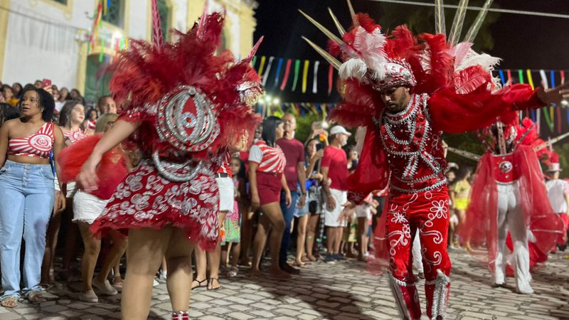 Bell Marques, Natanzinho e mais: Laranjeiras promove festa com shows e desfile de blocos neste fim de semana