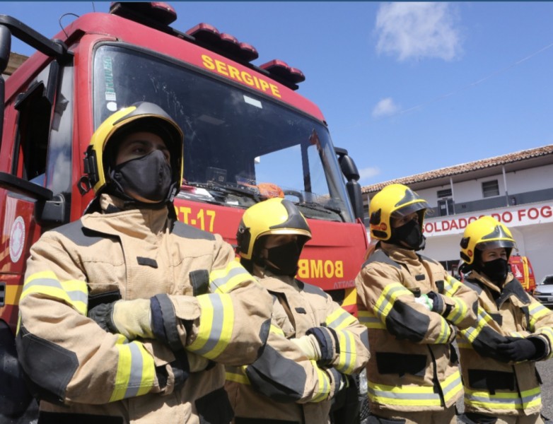 Corpo de Bombeiros explica manutenção em viatura Auto Plataforma Aérea