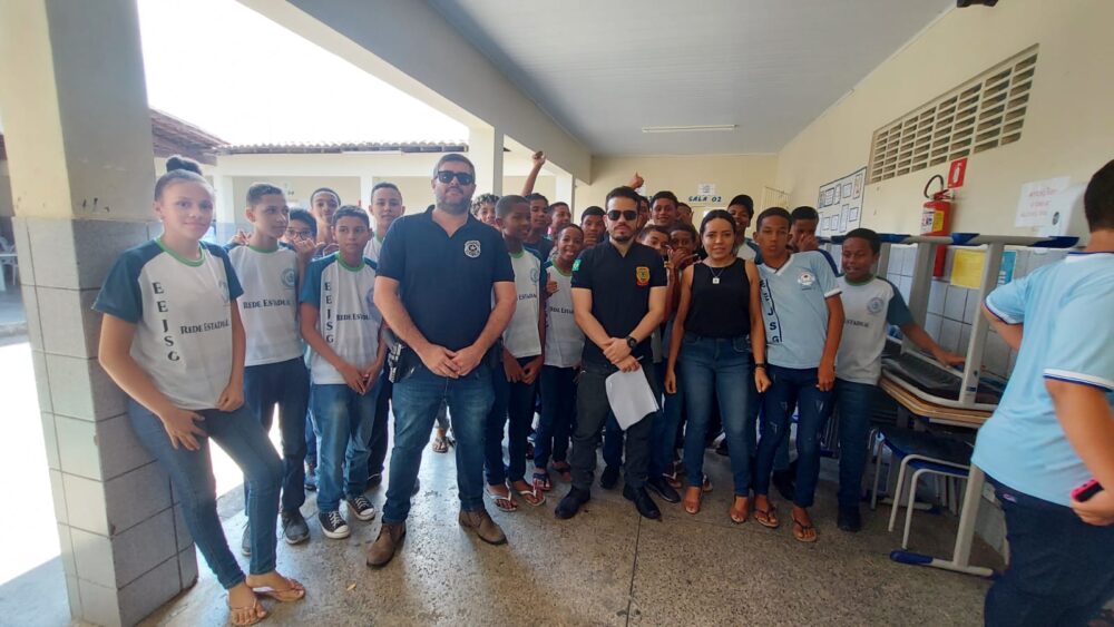 Policia Civil visita escolas do município e povoados de Itaporanga D’Ajuda