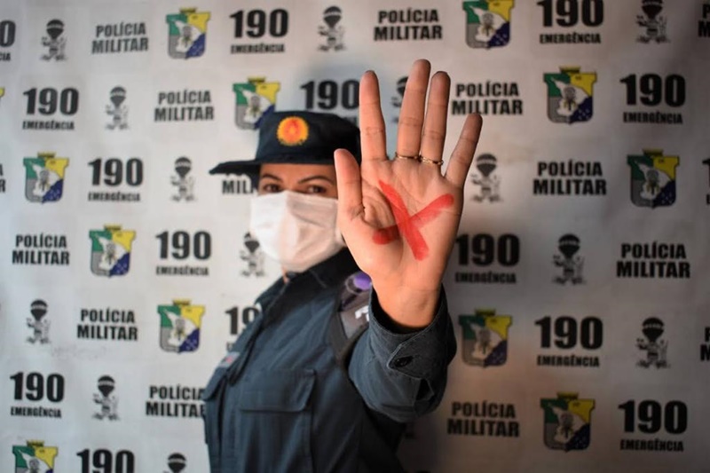 Polícia Militar prende homem por violência doméstica no Bairro Santos Dumont