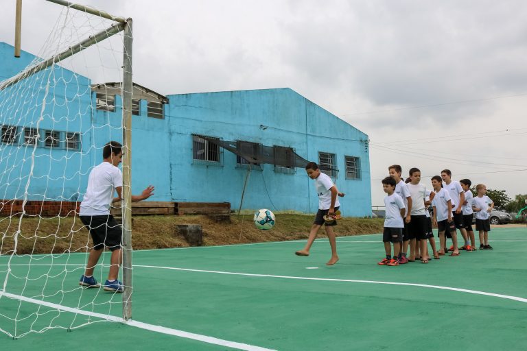 Comissão debate diferença entre educação física escolar e esporte competitivo