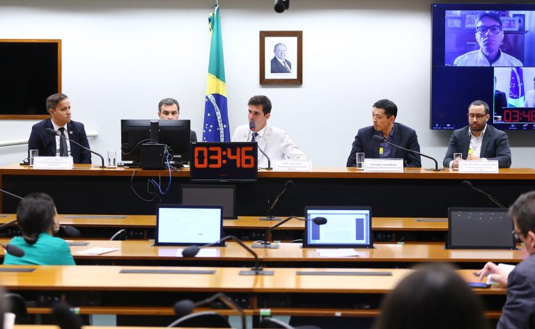 Confederações de escalada, taekwondo e surfe relatam expectativa positiva sobre Olimpíadas de 2024