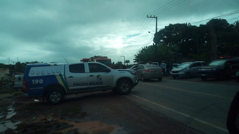 Rodovia estadual está liberada em ambos os sentidos após manifestação de moradores locais