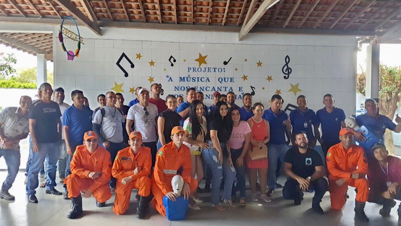 Condutores e monitores do Transporte Escolar Municipal passam por treinamento de primeiros socorros do Corpo de Bombeiros