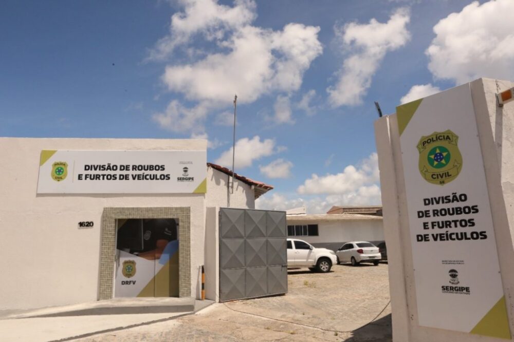 Polícia Civil divulga imagem de autor de furto de motocicleta na Zona Sul de Aracaju