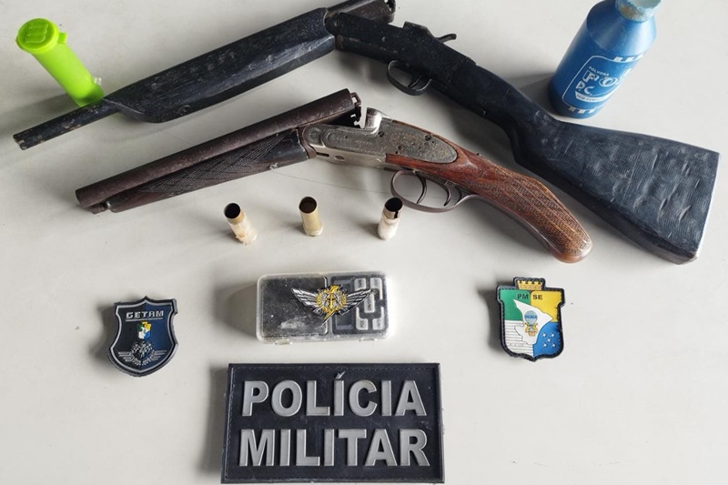 Polícia Militar apreende armas de fogo na Barra dos Coqueiros