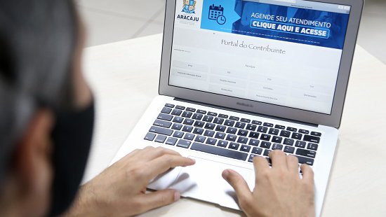 Contribuintes MEIs devem emitir notas fiscais pelo Portal Nacional; veja como fazer