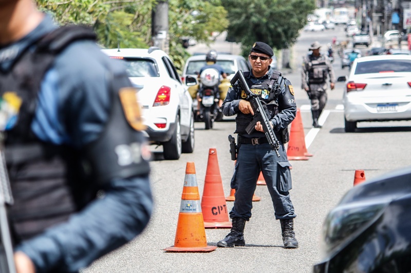 PM realiza operação Meu Bairro Mais Seguro nas zonas norte e oeste da capital