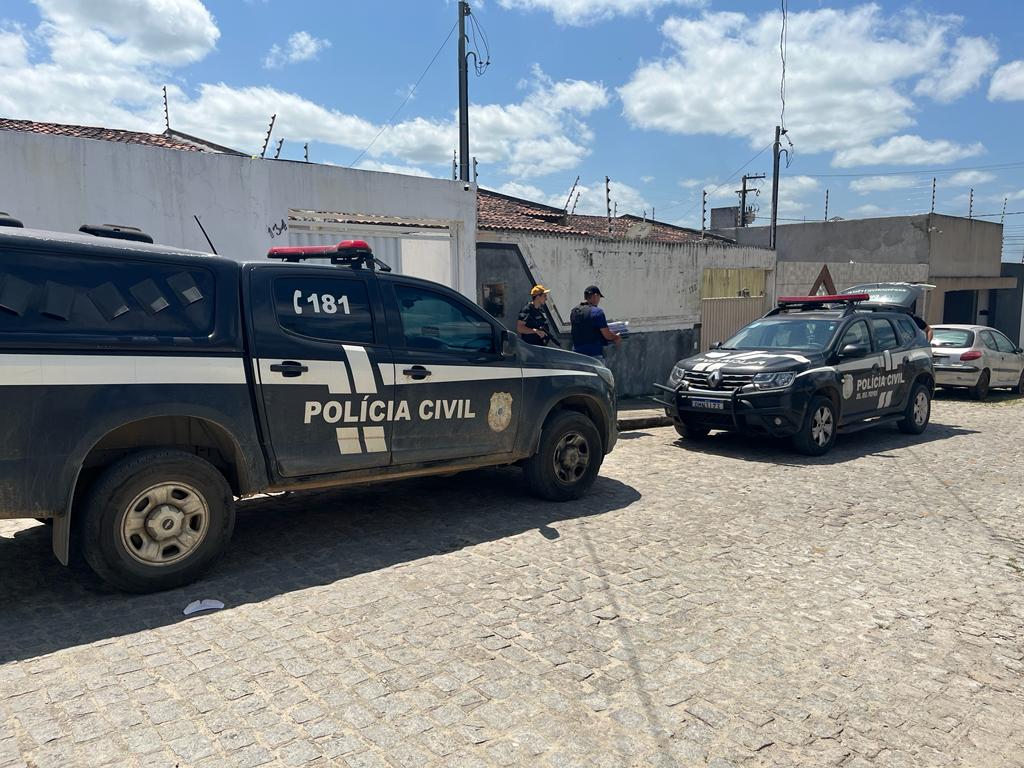 Polícia Civil desarticula grupo criminoso que agia com falso escritório de advocacia em Propriá