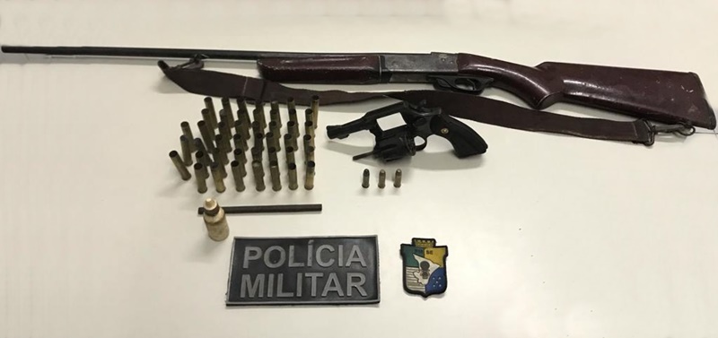 PM apreende duas armas de fogo após tentativa de homicídio em Simão Dias