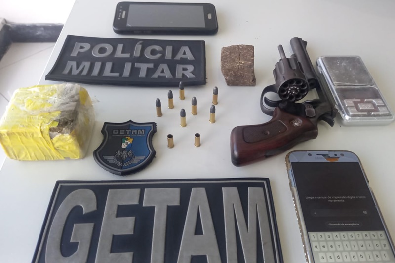 Polícia Militar apreende arma de fogo no Bairro São Conrado