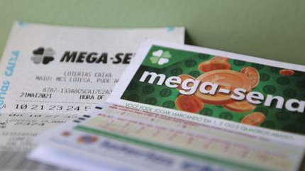 Mega-Sena acumulada em R$30 milhões será sorteada nesse sábado (11)