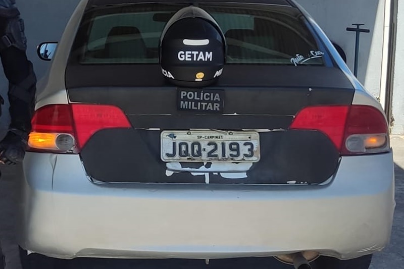 Polícia Militar apreende veículo com sinais de adulteração em Aracaju