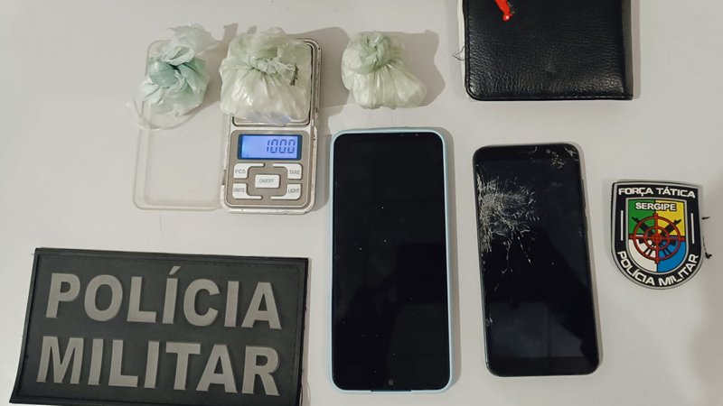 Polícia Militar prende homem por tráfico de drogas em Lagarto