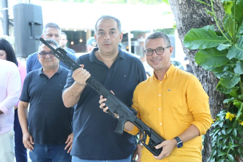 Governo entrega 71 novas armas para unidades especializadas da Segurança Pública de Sergipe