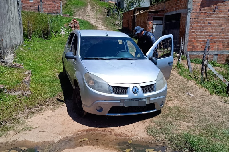 PM recupera veículo de transporte de aplicativo roubado em Nossa Senhora do Socorro