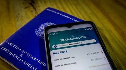 Saque-aniversário do FGTS em 2024 já está disponível; confira calendário