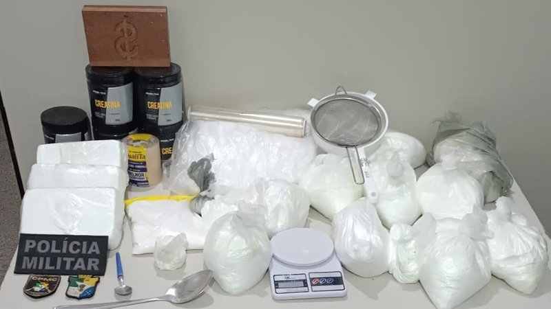 15kg de cocaína são apreendidos no bairro Santos Dumont