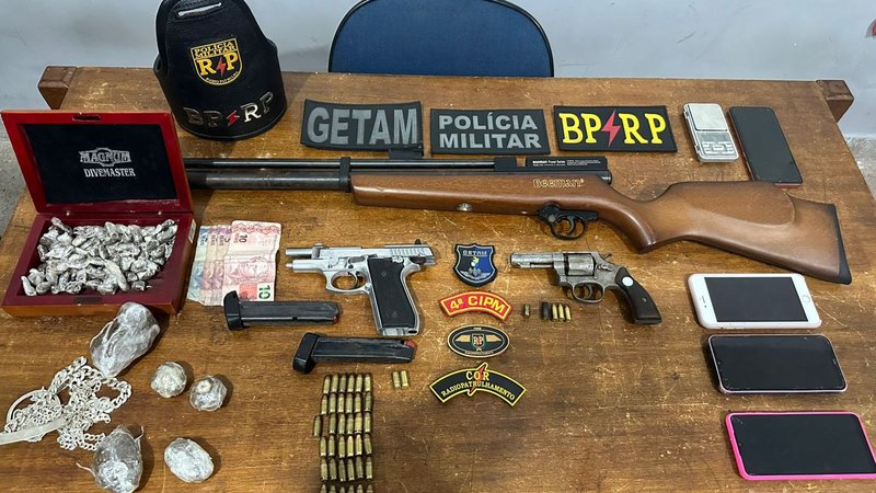 Dois homens morrem após troca de tiros com policias no bairro Olaria