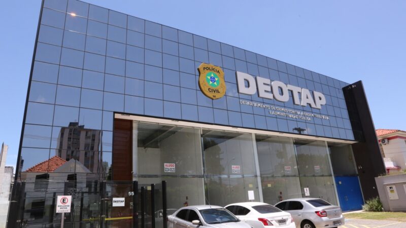 Deotap deflagra operação para cumprimento de mandados de busca e apreensão sobre desvio de mobiliário escolar e itens destinados à rede estadual de ensino