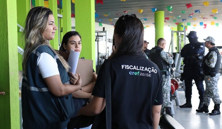 Três academias são interditadas em Socorro por faltas de registro e alvará