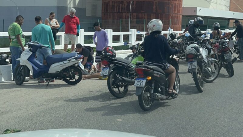 Motoqueiro atropelado na ponte no fundo do Aracaju Park Shopping