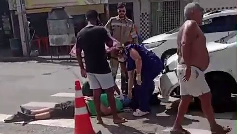 Motociclista fica ferido após acidente de trânsito na avenida Pedro Calazans em Aracaju