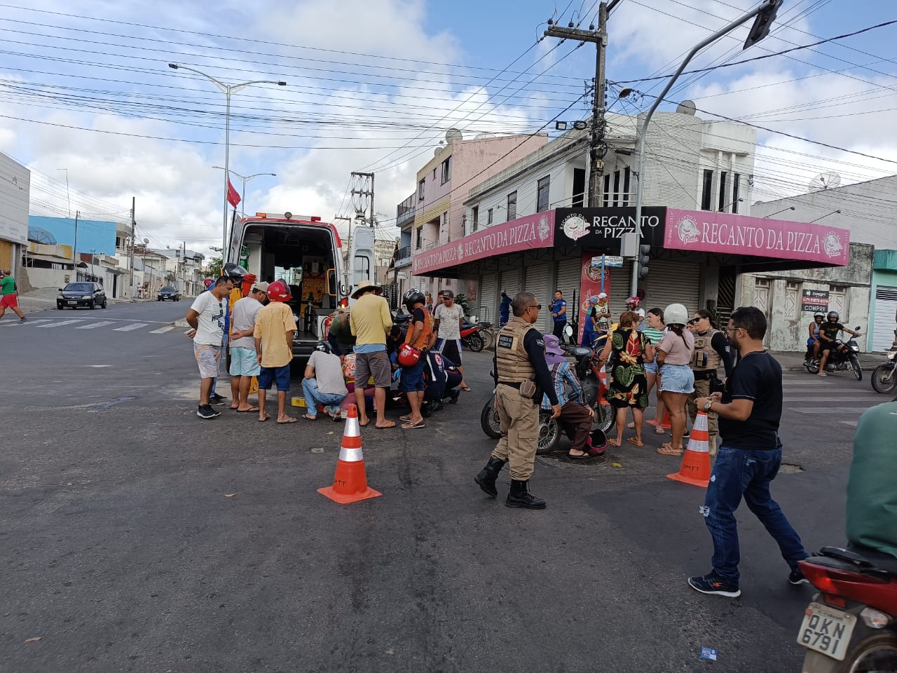 Acidente entre motos deixa dois feridos em Itabaiana nesta terca-feira