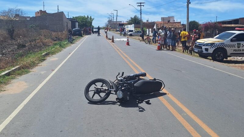 Motociclista morre em acidente com atropelamento na SE-290; condutor de carro foge do local