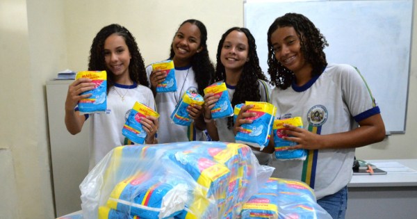 Programa Cuidar-SE garante dignidade menstrual e conscientização nas escolas de Sergipe