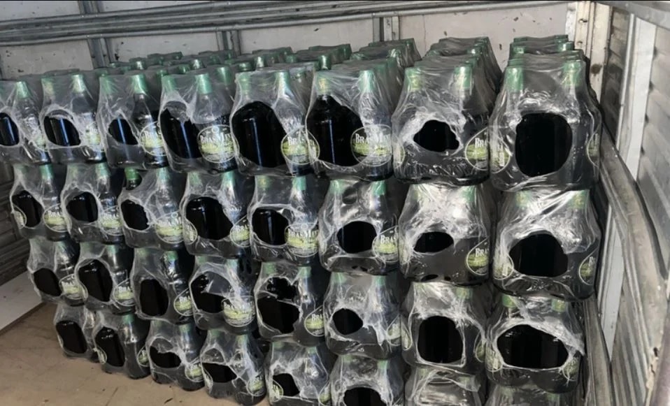 Operação “Pagode Russo” desmantela fábrica clandestina de bebidas alcoólicas em Pernambuco