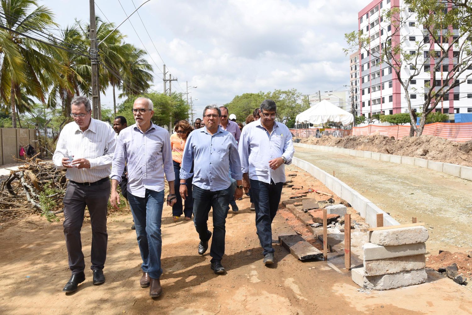 MP/SE propõe Ação Civil por “obra desastrosa” de Edvaldo na Hermes Fontes