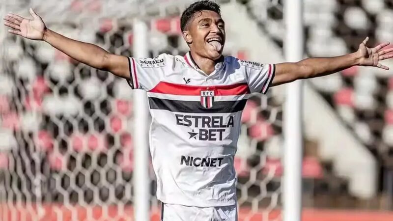 Milagre: jogador Pedro Severino recebe alta após 98 dias de tratamento