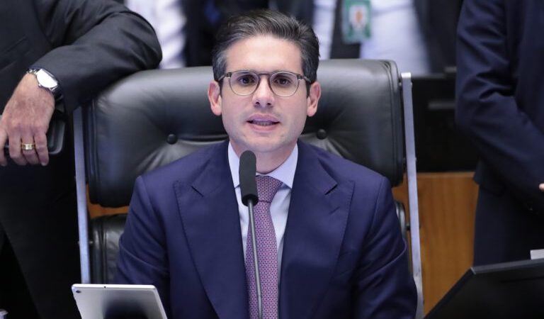 Hugo Motta diz que aprovação de lei de incentivo demonstra que o esporte é capaz de unir o Brasil
