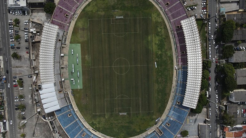 Justiça determina regularização imediata do estádio Lourival Baptista sob multa diária de R$ 5 mil