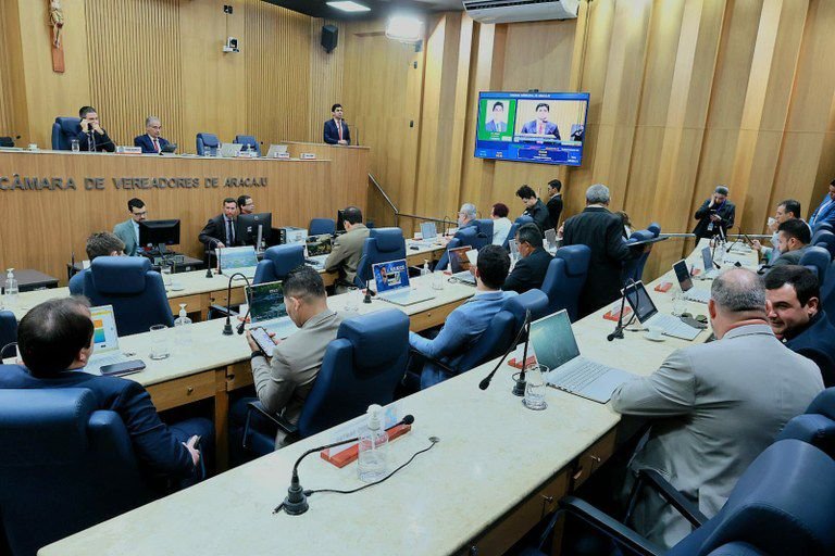 Câmara de Aracaju cria duas CPIs para investigar uso milionário de dinheiro público