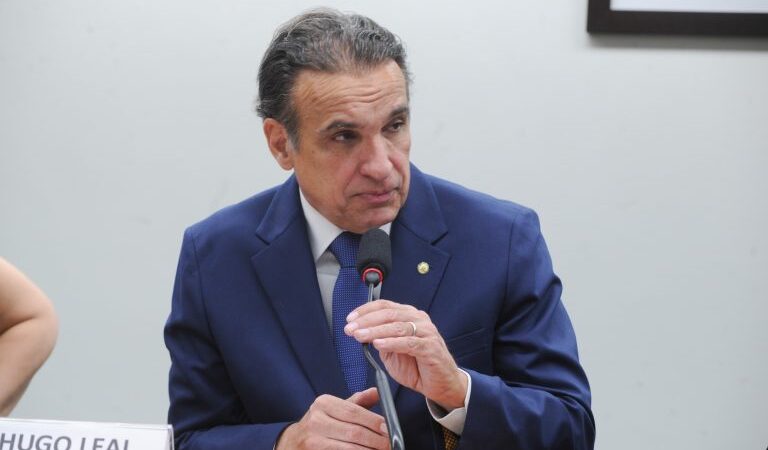 Comissão aprova projeto que regulamenta profissão de mestre e instrutor de artes marciais e defesa pessoal