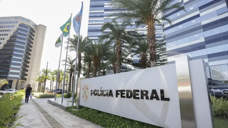 PF realizar operação para desarticular grupo criminoso no setor de combustíveis